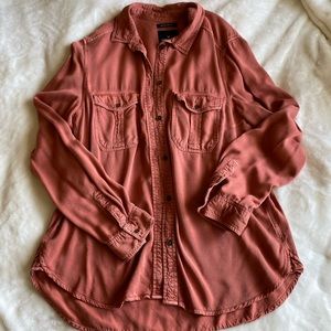 American Eagle button down